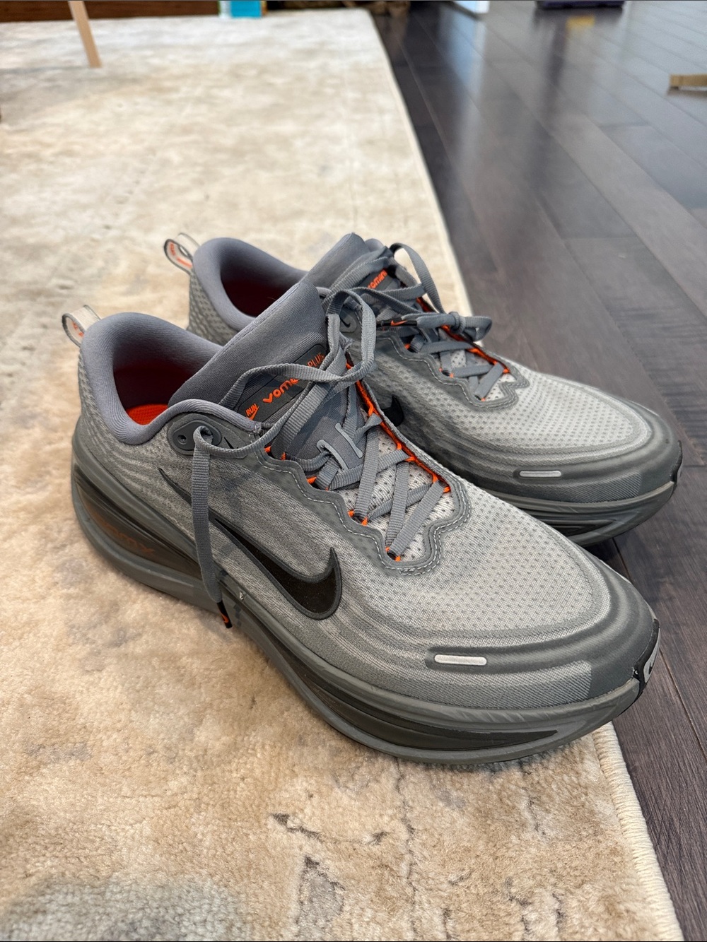 Nike Vomero Plus Grey/Black Safety Orange